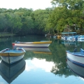Lagune Gri Gri mit Booten